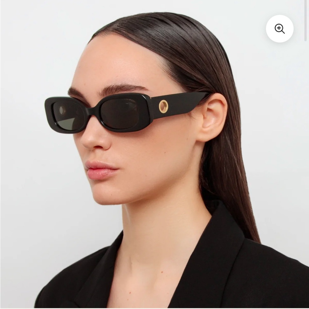 Linda Farrow Lola sunglasses